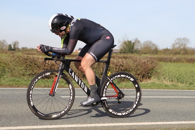 Early season race on the Sleaford ‘7’ course (Photo Credit: Stephen Forman)